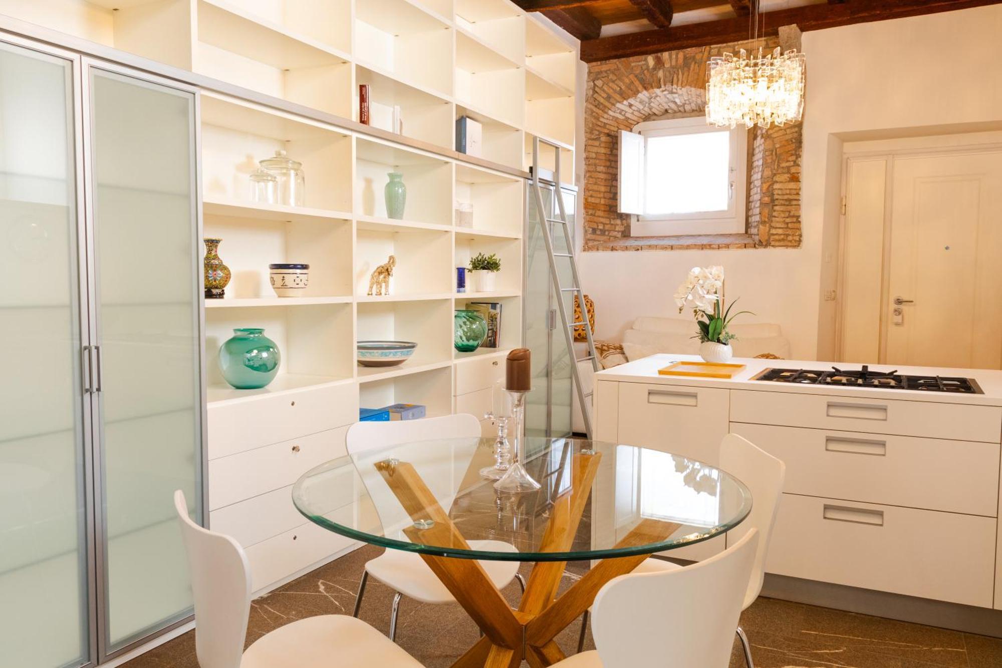 Apartament In Pieno Centro Storico Con Parcheggio Gratuito Incluso. Udine Zewnętrze zdjęcie